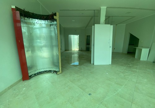 Polícia Civil e Vigilância Sanitária cumprem mandados em clínicas de bronzeamento artificial em Patos de Minas