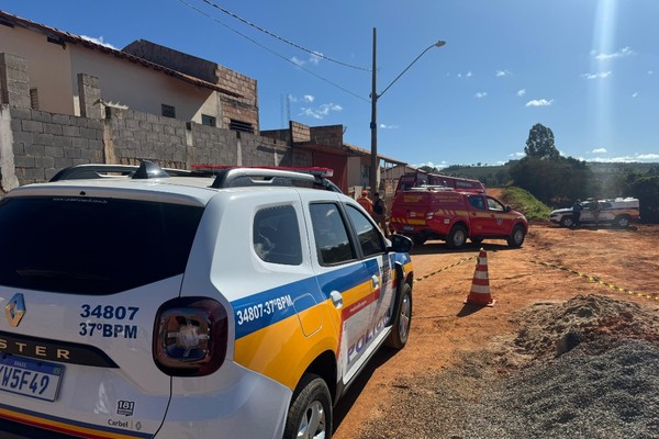 Após quase 18 horas, pai que mantinha filho refém em Campos Altos se entrega e liberta a criança