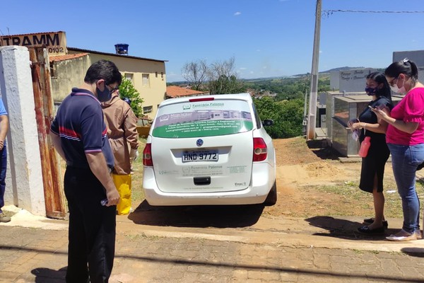 Com muita dor e tristeza, familiares, amigos e colegas se despedem do radialista Juninho Ribeiro