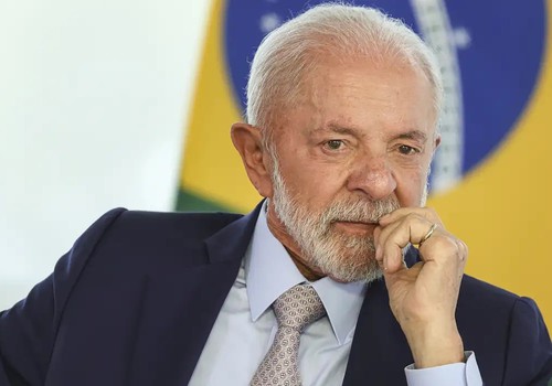 Lula está bem e permanece em repouso no Alvorada