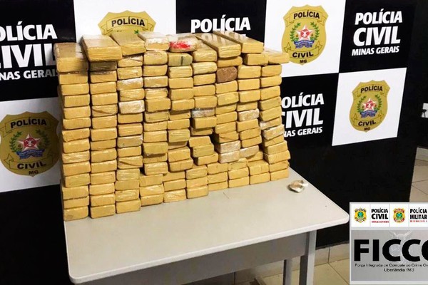 Homem é preso com mais de 130 tabletes de maconha em operação na MG 188 em Paracatu