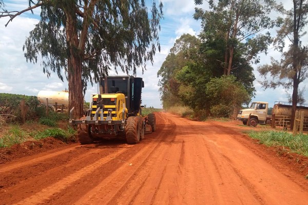 Prefeitura antecipa restauração da estrada de Alagoas e moradores desistem de protesto