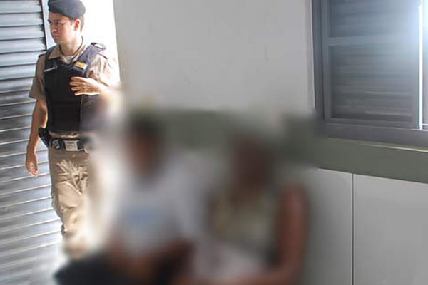 Garoto é ameaçado de morte por causa da boa aparência em escola de Patos de Minas