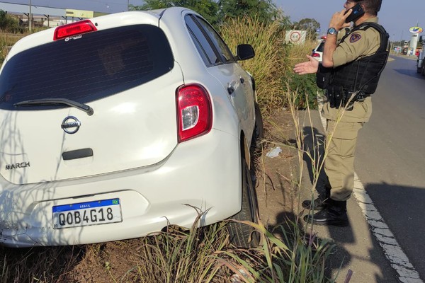 Polícia prende mulher que ajudou na fuga de atirador que fez ataque em boate e faz buscas para localizá-lo