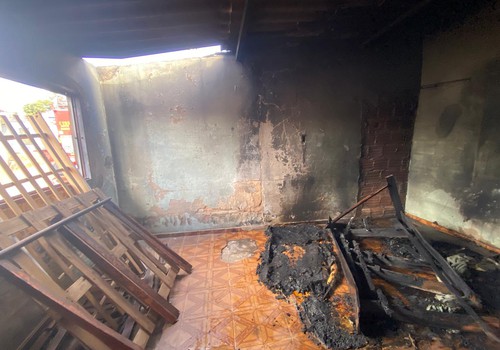 Inquilino coloca fogo em cama e mobiliza Bombeiros no Bairro São José Operário