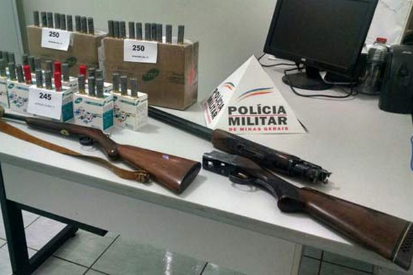 Operação conjunta da Polícia Militar tem 12 pessoas presas, 16 armas apreendidas e munições