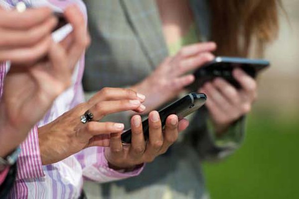 Números de telefones passam a ter um dígito a mais em Minas a partir deste domingo