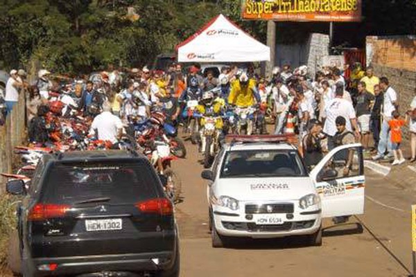 Pilotos encaram muita poeira e se divertem em mais uma edição do Trilhão Patense