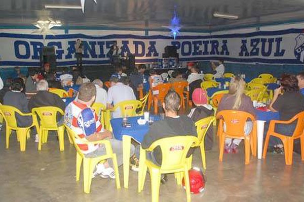 TOPA promove noite de homenagens para comemorar o aniversário de 21 anos