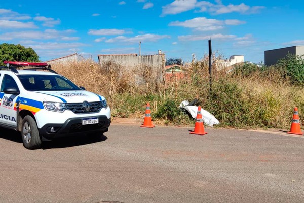 Agente de saúde encontra homem morto na manhã desta terça no bairro Alto Limoeiro