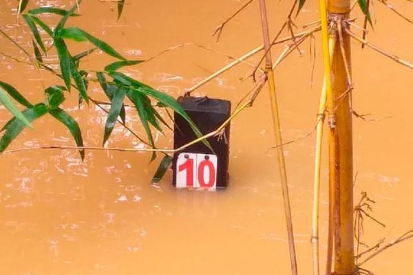 Rio Paranaíba atinge a marca dos 10 metros acima do nível normal em Patos de Minas