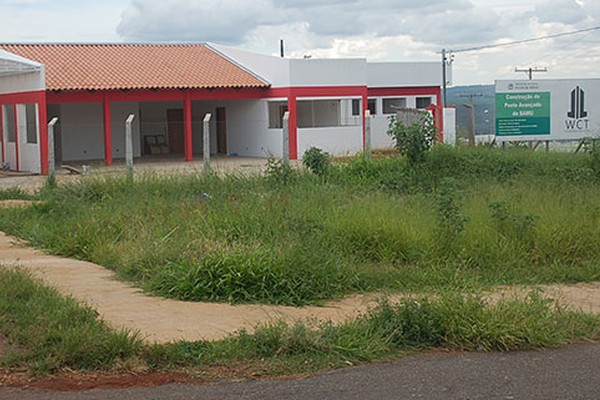 Moradores cobram conclusão de posto SAMU/Corpo de Bombeiros no Bairro Alvorada