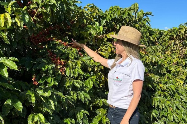 Quem é a patense indicada pela Forbes entre as mulheres que levam o Agro do Brasil para o mundo