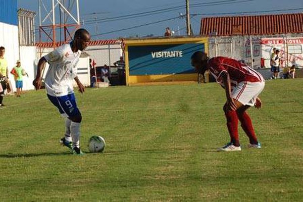 URT tenta surpreender fora de casa, mas Patrocinense vence por 1 a 0; veja os lances