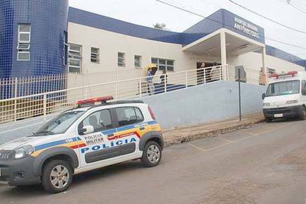 Adolescente envolvido em tiroteio foge do hospital e polícia prende acusado