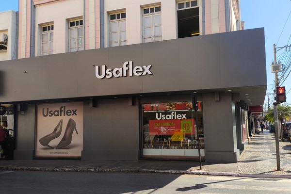 Usaflex faz promoção em calçados, bolsas e carteiras com opções facilitadas de pagamento