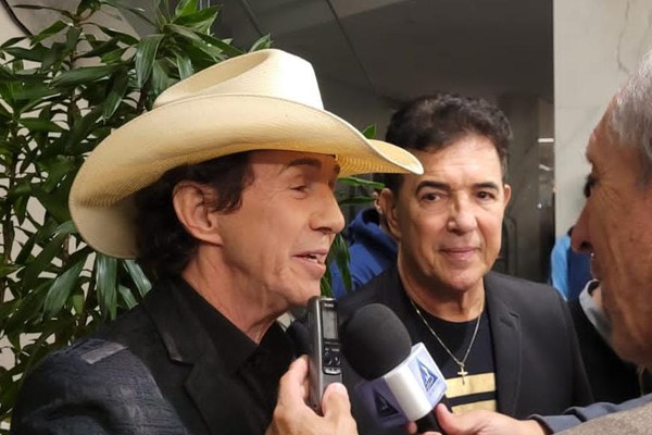 Di Paullo e Paulino concederam entrevista para o Patos Hoje antes do show e falaram sobre a apresentação; Ao Vivo