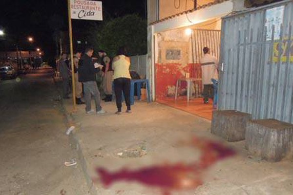 Homem é assassinado ao defender dona de pousada no bairro do Cristo