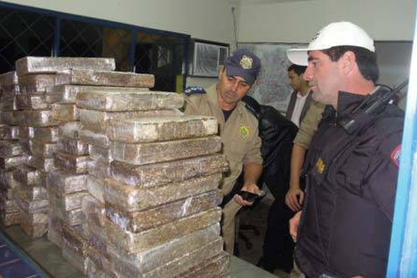 Mais de 133 kg de maconha são apreendidos em Operação Conjunta na BR 365