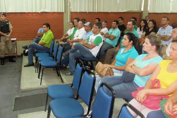 Polícia Militar lança “Rede de Comércios Protegidos” para reduzir roubos na cidade