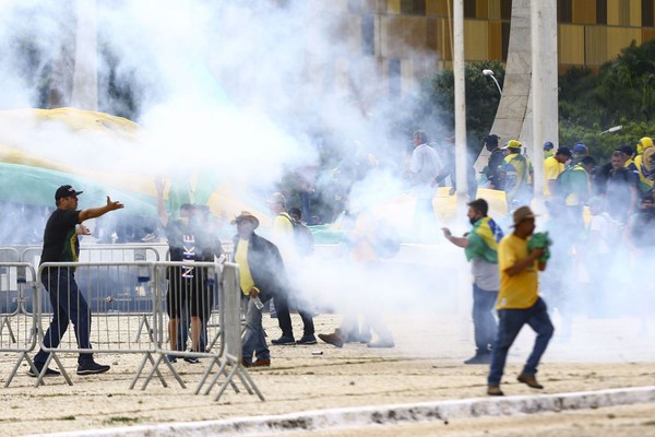 PGR envia ao Supremo mais 203 denúncias sobre atos golpistas