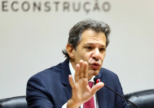 Haddad: Brasil tem "caixa-preta" de R$ 800 bi em renúncias fiscais