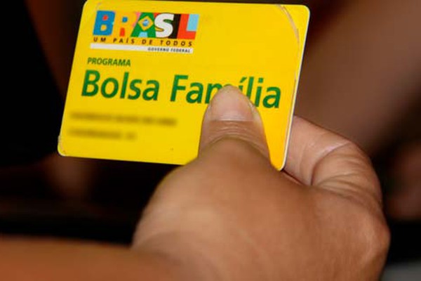 Beneficiários do Bolsa Família tem até o dia 12 de dezembro para atualizarem os dados
