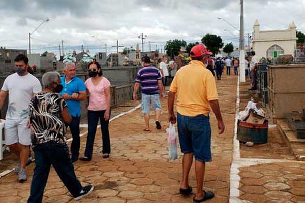 Dia de Finados terá celebrações na Catedral e em outras duas igrejas em Patos de Minas