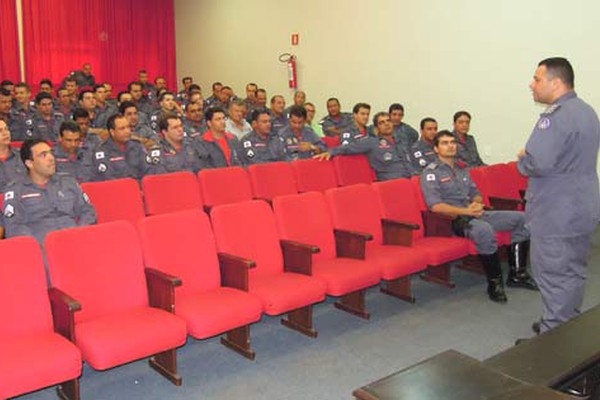 Corpo de Bombeiros apresenta detalhes para a implantação da Companhia Independente