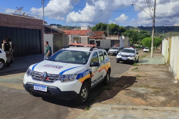 Acolhimento a mãe com bebê em Patos de Minas aponta para estelionato e vira caso de polícia