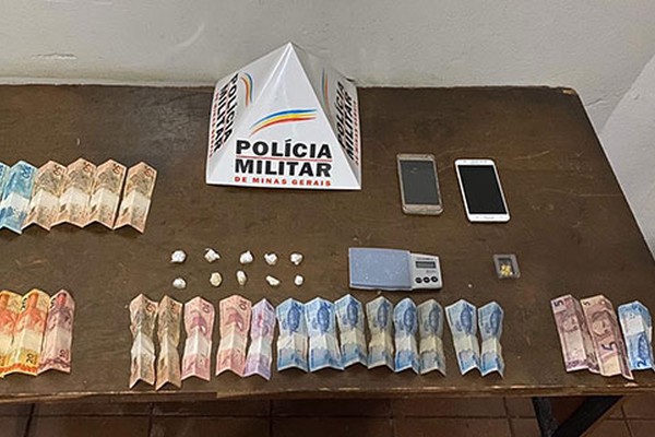 PM prende indivíduos após abordar mulher com pedras de crack em Patrocínio