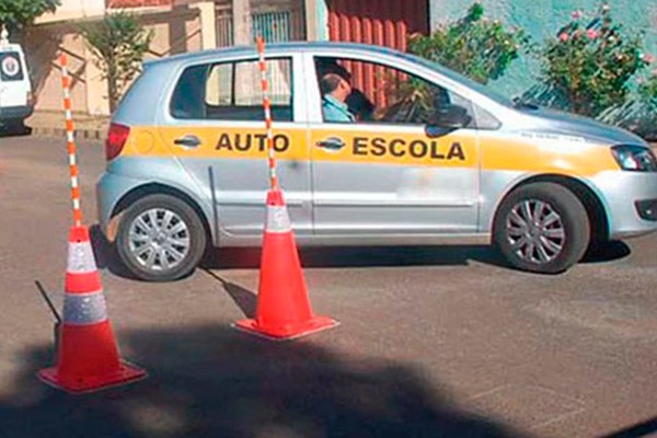 Polícia Civil suspende por 15 dias exames e aulas de trânsito e mais diversas medidas