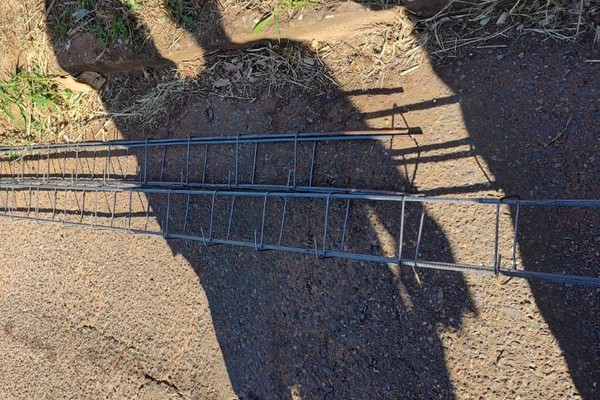 Proprietário de obra denuncia furto de vergalhões e dois acabam presos em Patos de Minas