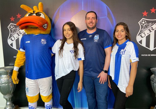 URT apresenta novos uniformes para a temporada 2025 com retorno da camisa listrada