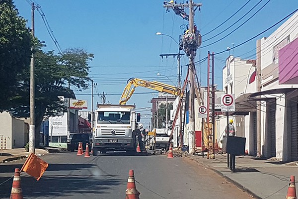 Bairros de Patos de Minas ficarão sem energia na sexta-feira para melhorias na rede da CEMIG