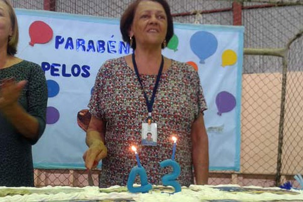 Apae de Patos de Minas comemora 43 anos com música e apresentação teatral