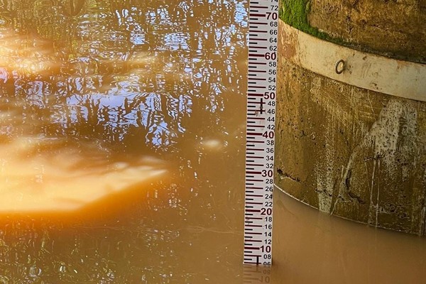 Rio Paranaíba vai a 10,06m acima do normal e Patos de Minas chega a 109 pessoas fora de casa