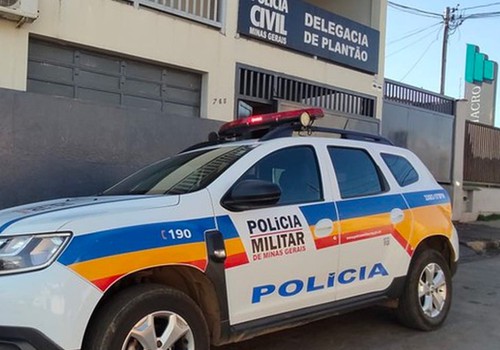 Mãe é presa ao ser encontrada desacordada ao lado do filho autista na Rua Doutor Marcolino