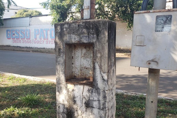 Ladrões furtam todos os cabos de bomba d’água da Prefeitura e até o medidor de energia