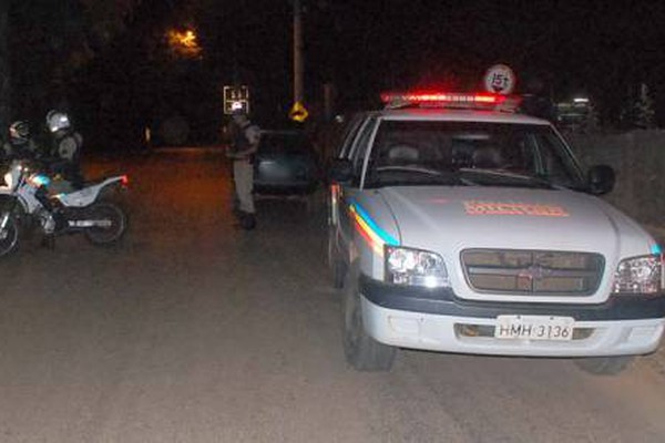 Patos de Minas tem seis assaltos durante a noite e garoto apreendido confessa oito roubos