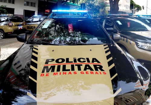 Viaturas da Polícia Militar mudarão para as cores cáqui e preta e giroflex azul