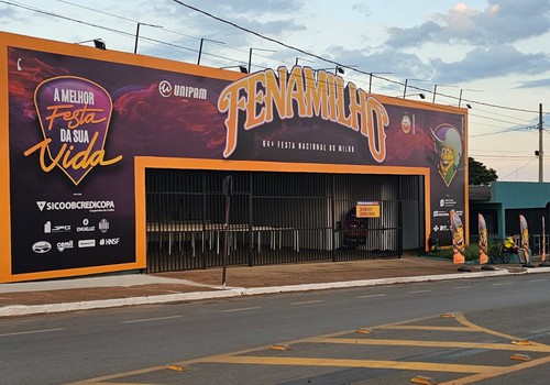 Sindicato inicia a venda de ingressos diários da Fenamilho; preços variam de R$ 80,00 a R$ 320,00