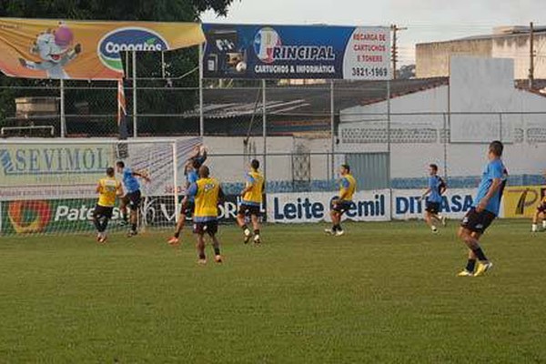 URT faz último treino para partida decisiva contra Minas no Zama Maciel