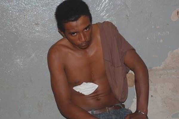 Homem desfere duas facadas no próprio irmão em Varjão de Minas