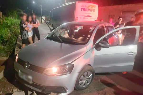 Condutor é preso após bater em mureta de avenida e confessar que bebeu 12 cervejas