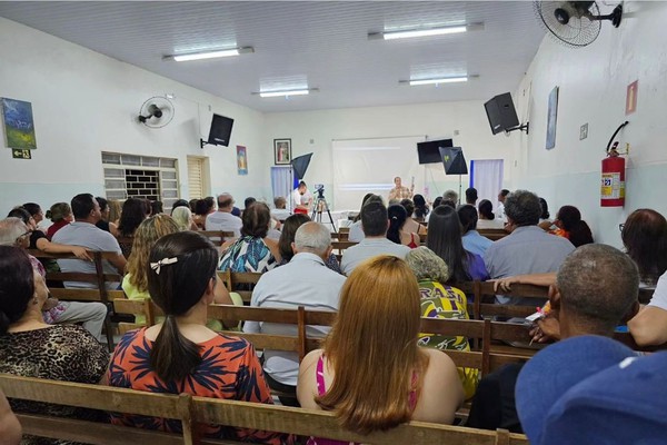 Casa da Sopa Tia Euzápia comemora 30 anos com palestra e chá para convidados