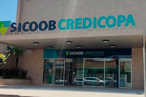 Sicoob Credicopa distribuirá ioiôs e cataventos em ação na Praça do Coreto no domingo