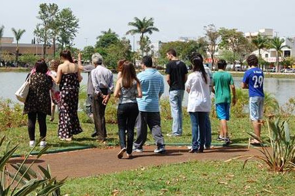 Cinzas do garoto símbolo da doação de medula são depositadas na Lagoa Grande