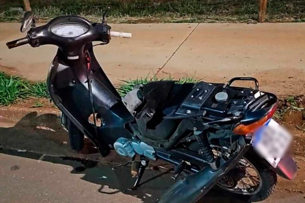 Mulher de 39 anos morre após bater em poste de iluminação no bairro Morada da Serra