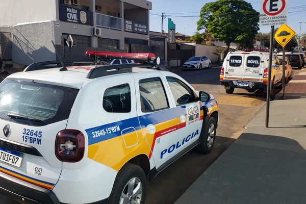 Polícia Militar prende criminosos que amarraram e assaltaram homem em fazenda de São Gonçalo do Abaeté